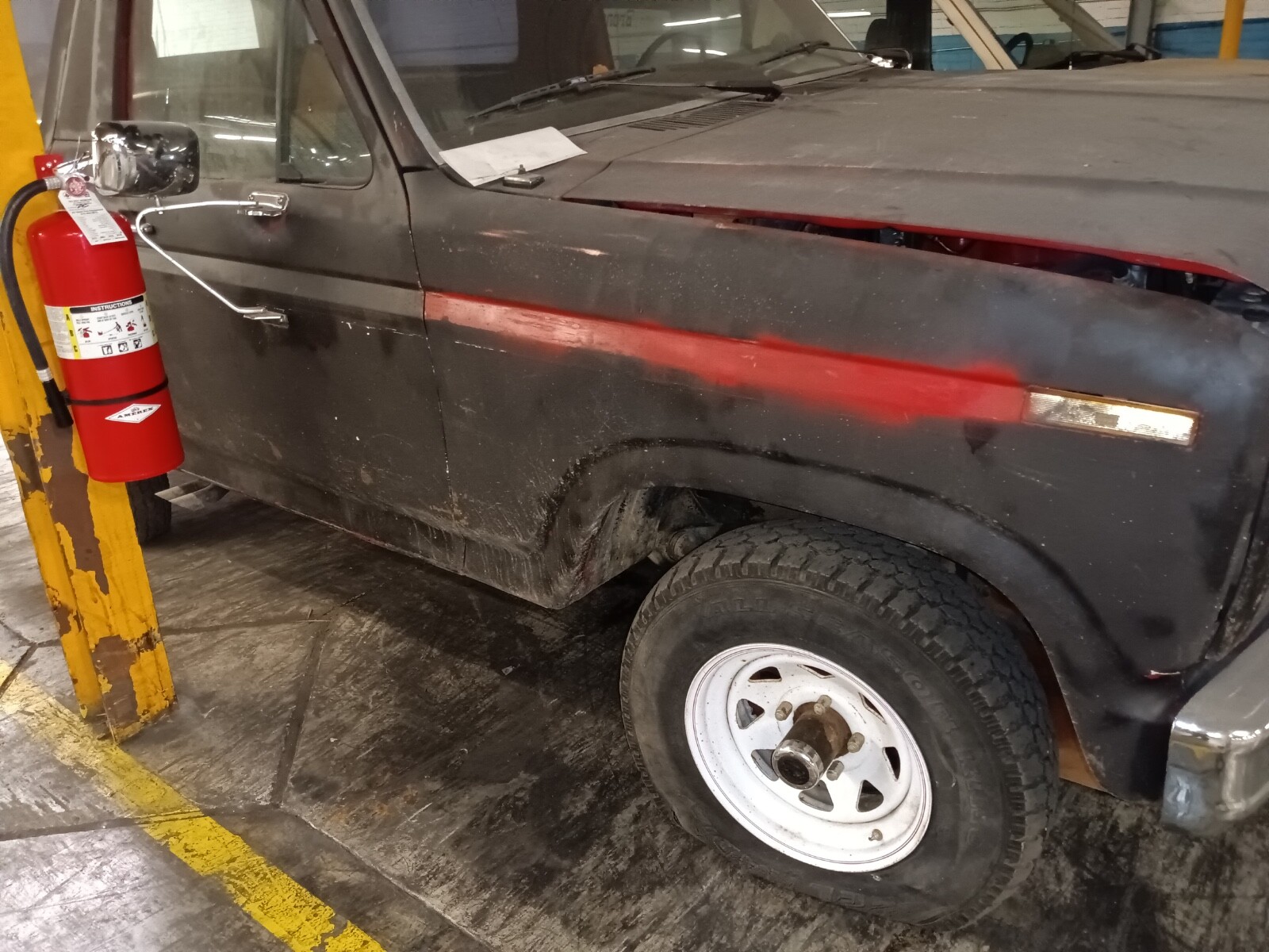 Ford-Bronco-1986-SUV-17