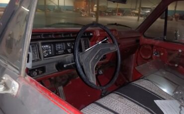 Ford-Bronco-1986-SUV-5