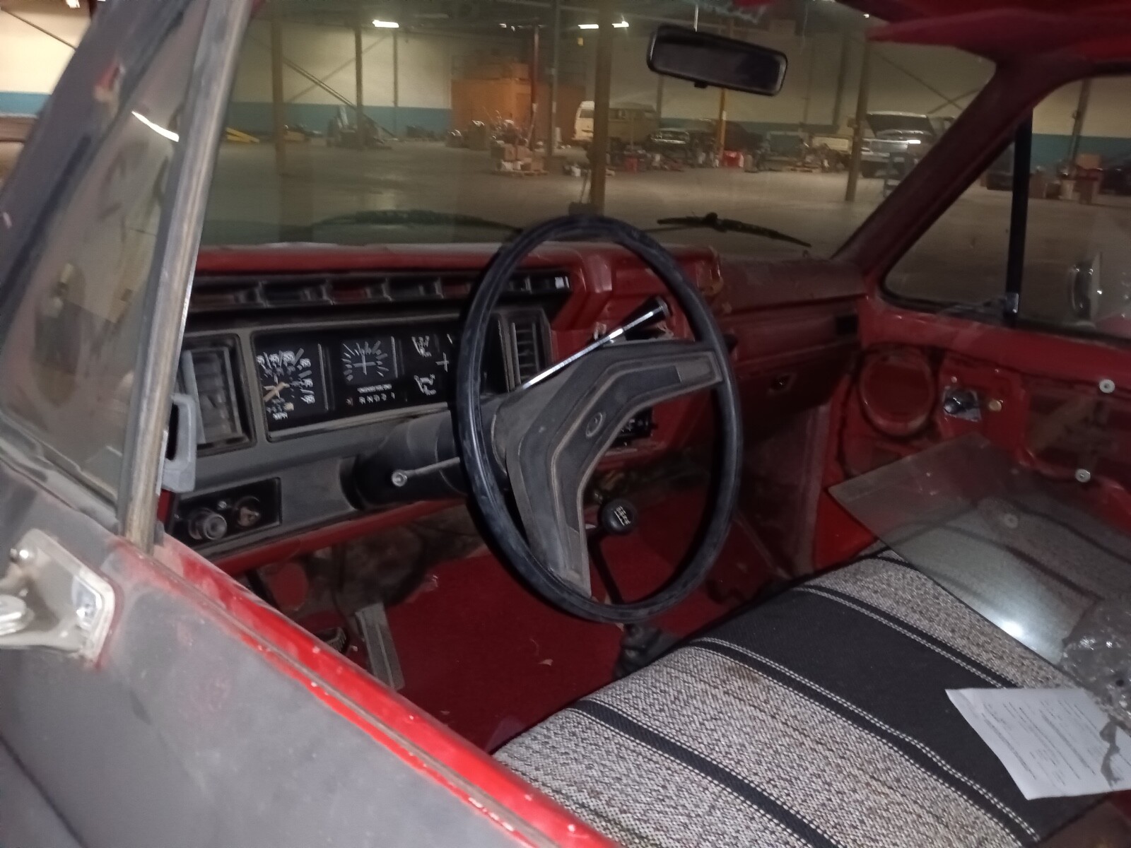 Ford-Bronco-1986-SUV-5