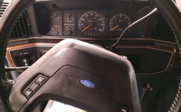 Ford-Bronco-1989-16