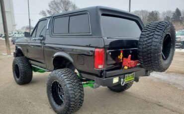 Ford-Bronco-1989