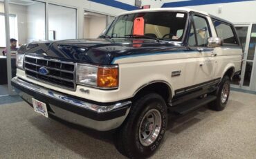 Ford-Bronco-1989-3