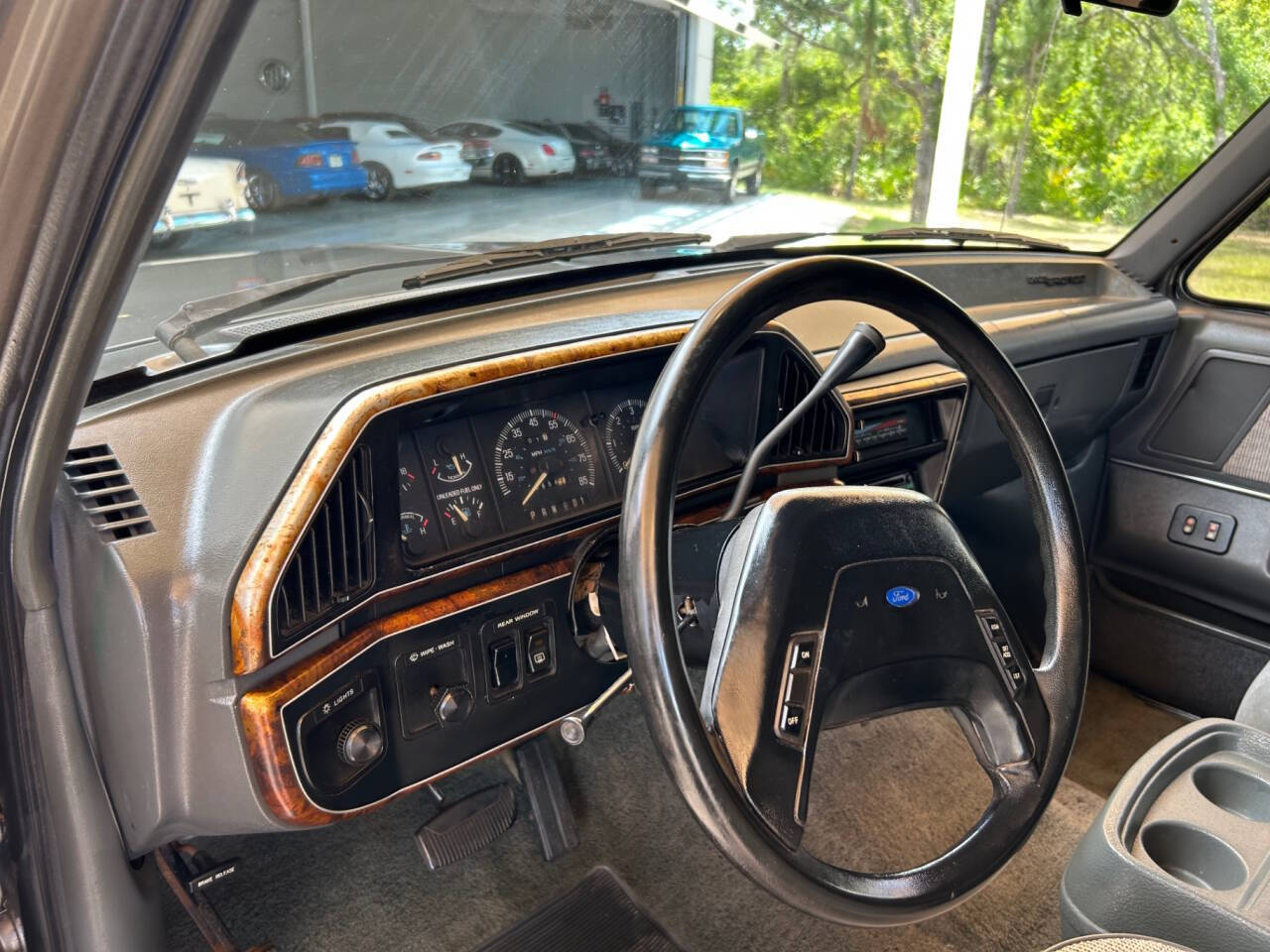 Ford-Bronco-1989-SUV-20