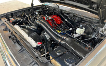 Ford-Bronco-1989-SUV-34
