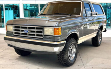 Ford-Bronco-1989-SUV