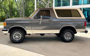 Ford-Bronco-1989-SUV-7