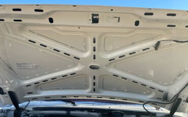 Ford-Bronco-1990-white-12