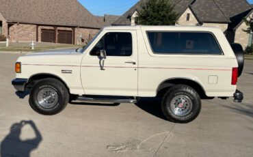 Ford-Bronco-1990-white-5