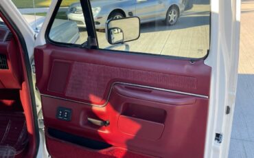 Ford-Bronco-1990-white-7