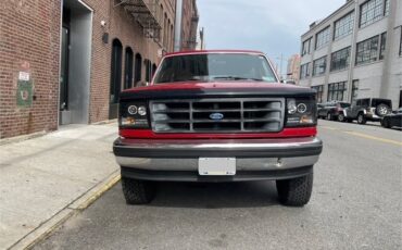Ford-Bronco-1993-SUV-1