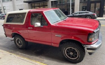 Ford-Bronco-1993-SUV-2