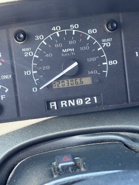 Ford-Bronco-1994-12