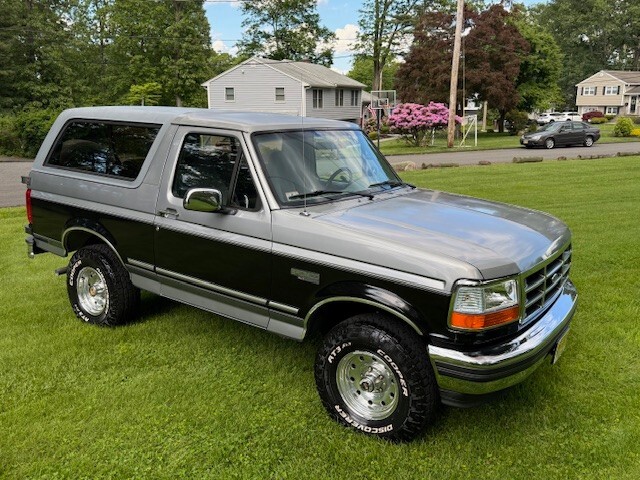 Ford-Bronco-1994-SUV-12