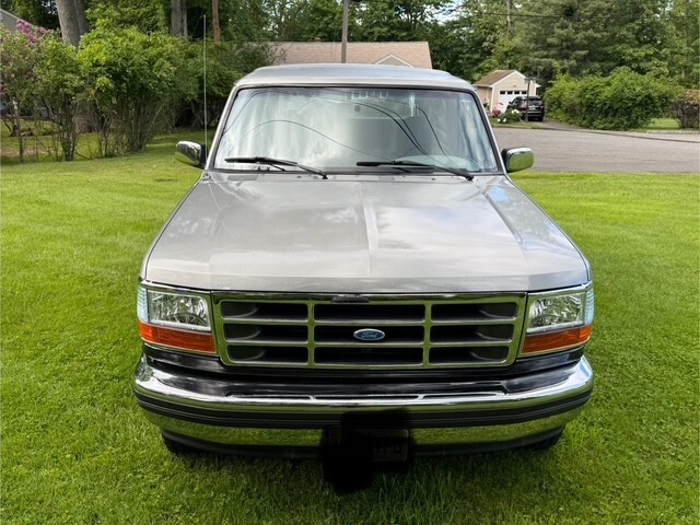 Ford-Bronco-1994-SUV-14