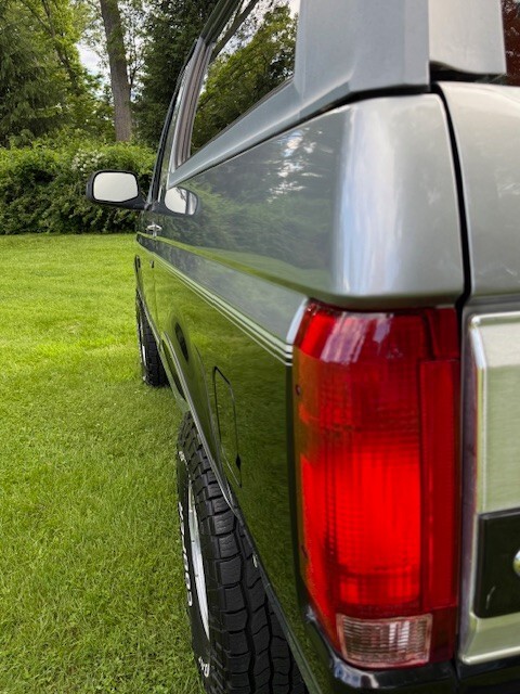 Ford-Bronco-1994-SUV-17
