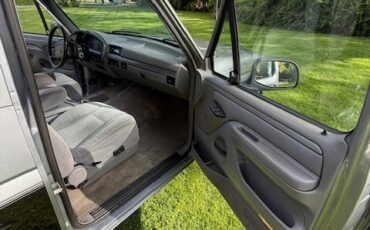 Ford-Bronco-1994-SUV-24