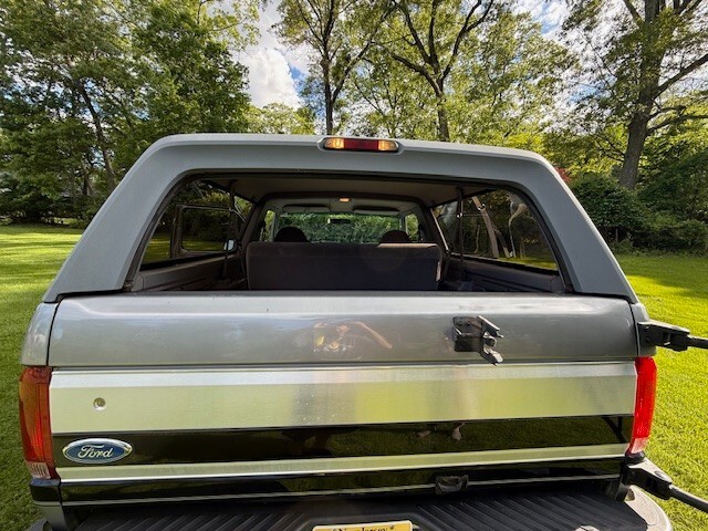 Ford-Bronco-1994-SUV-29
