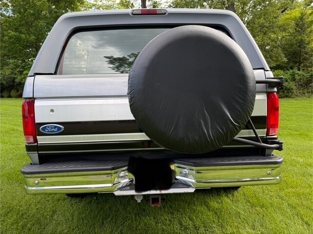 Ford-Bronco-1994-SUV-5