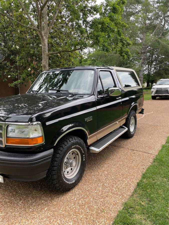 Ford-Bronco-1994-black-6