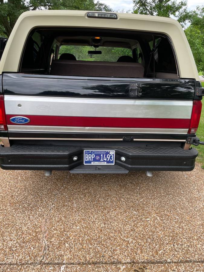 Ford-Bronco-1994-black-8