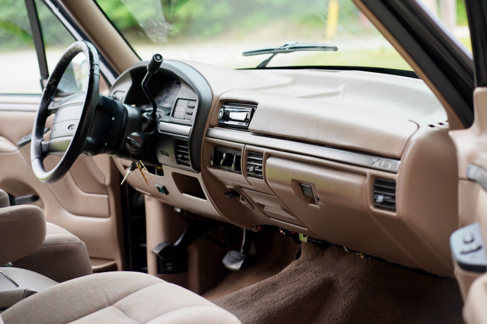 Ford-Bronco-1995-19