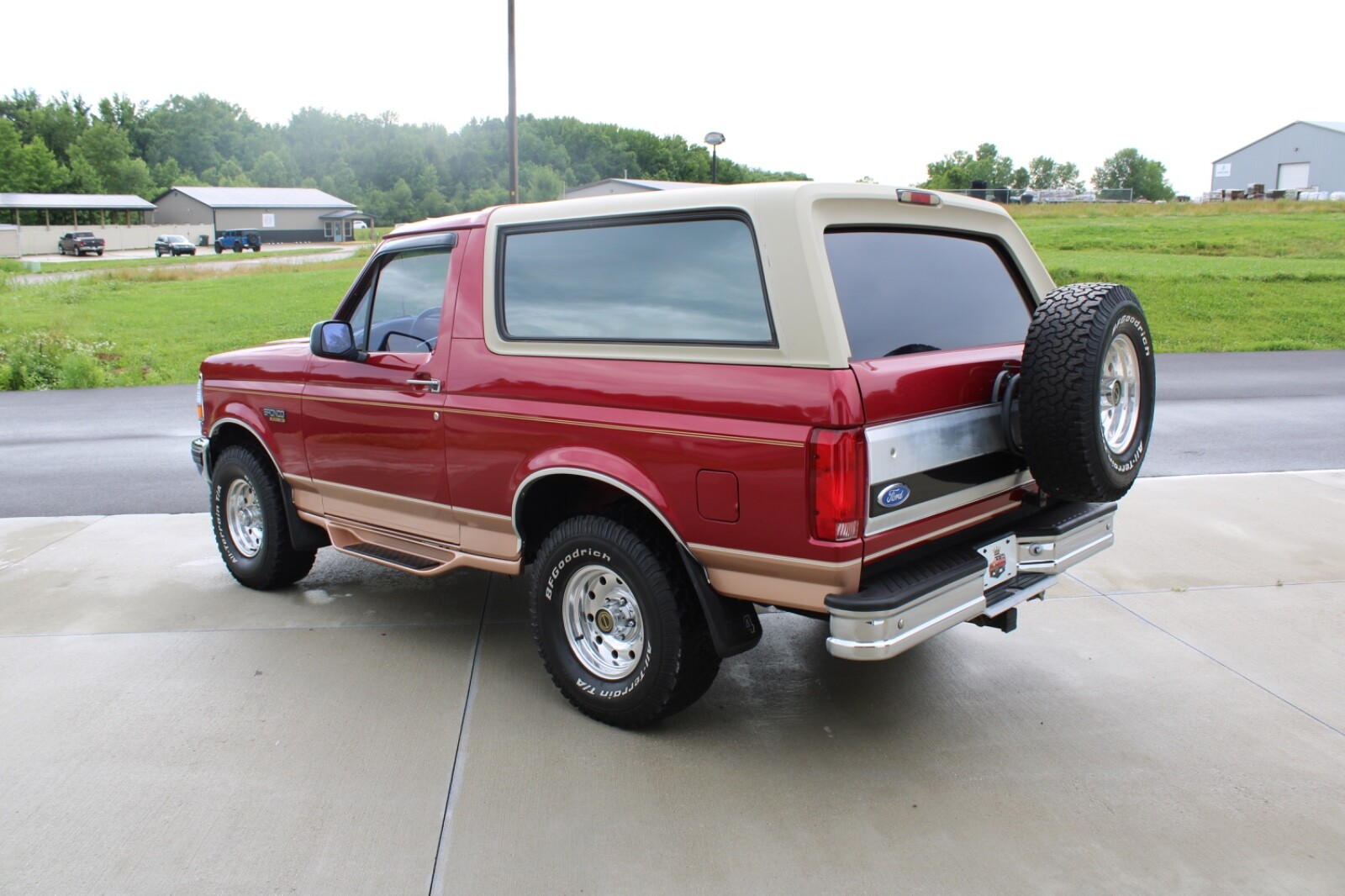 Ford-Bronco-1995-2