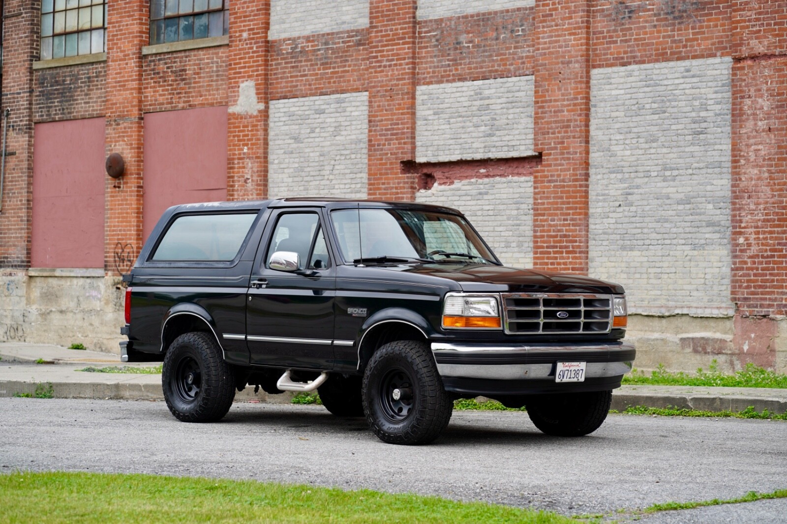 Ford-Bronco-1995-3