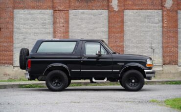 Ford-Bronco-1995-4