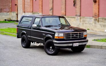 Ford-Bronco-1995