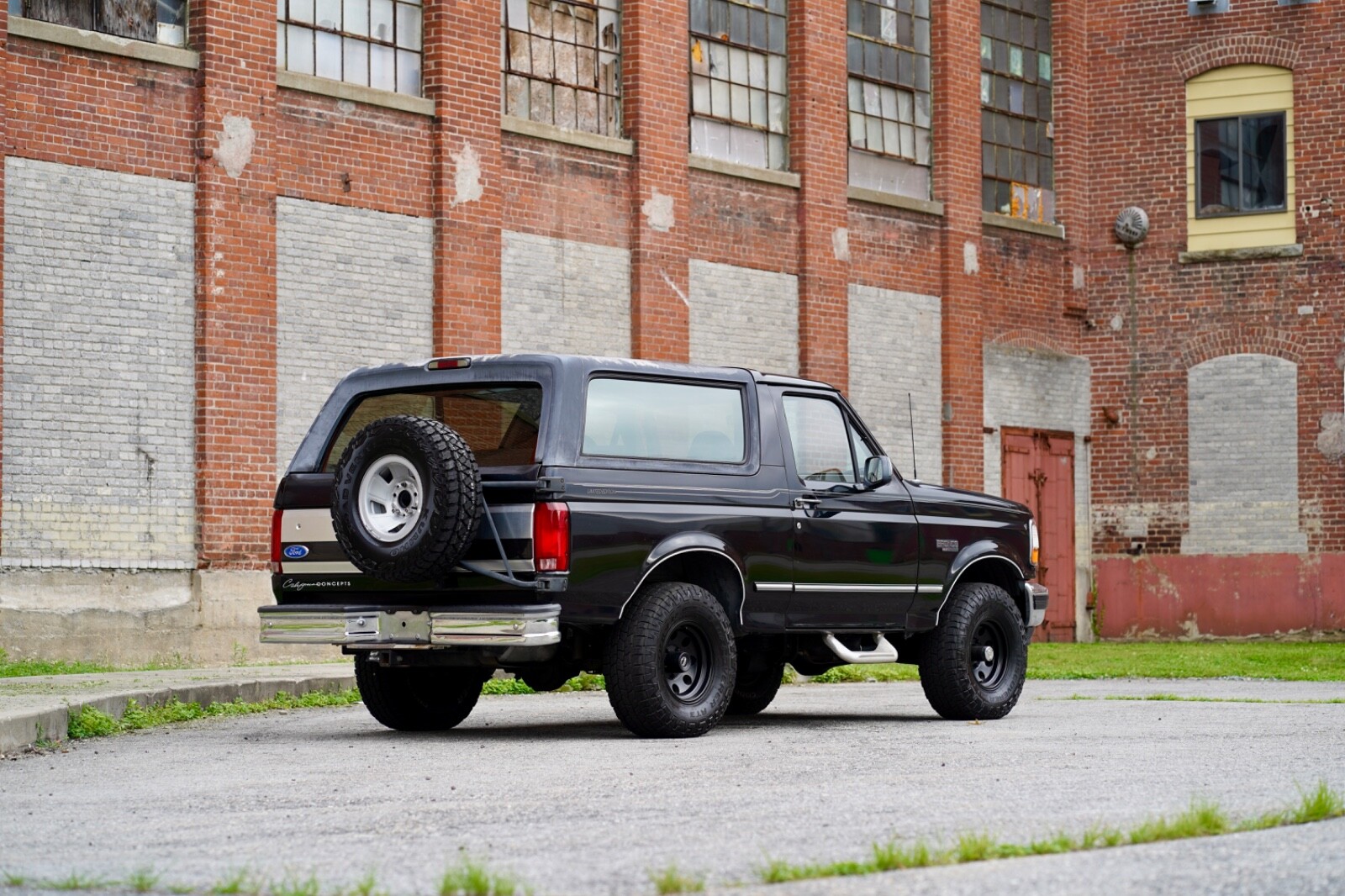 Ford-Bronco-1995-5