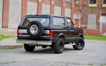 Ford-Bronco-1995-6
