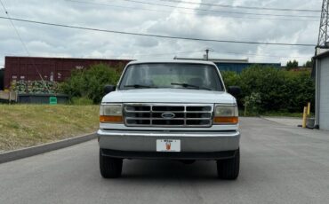 Ford-Bronco-1995-white-1