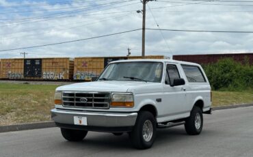 Ford-Bronco-1995-white