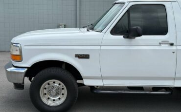 Ford-Bronco-1995-white-9