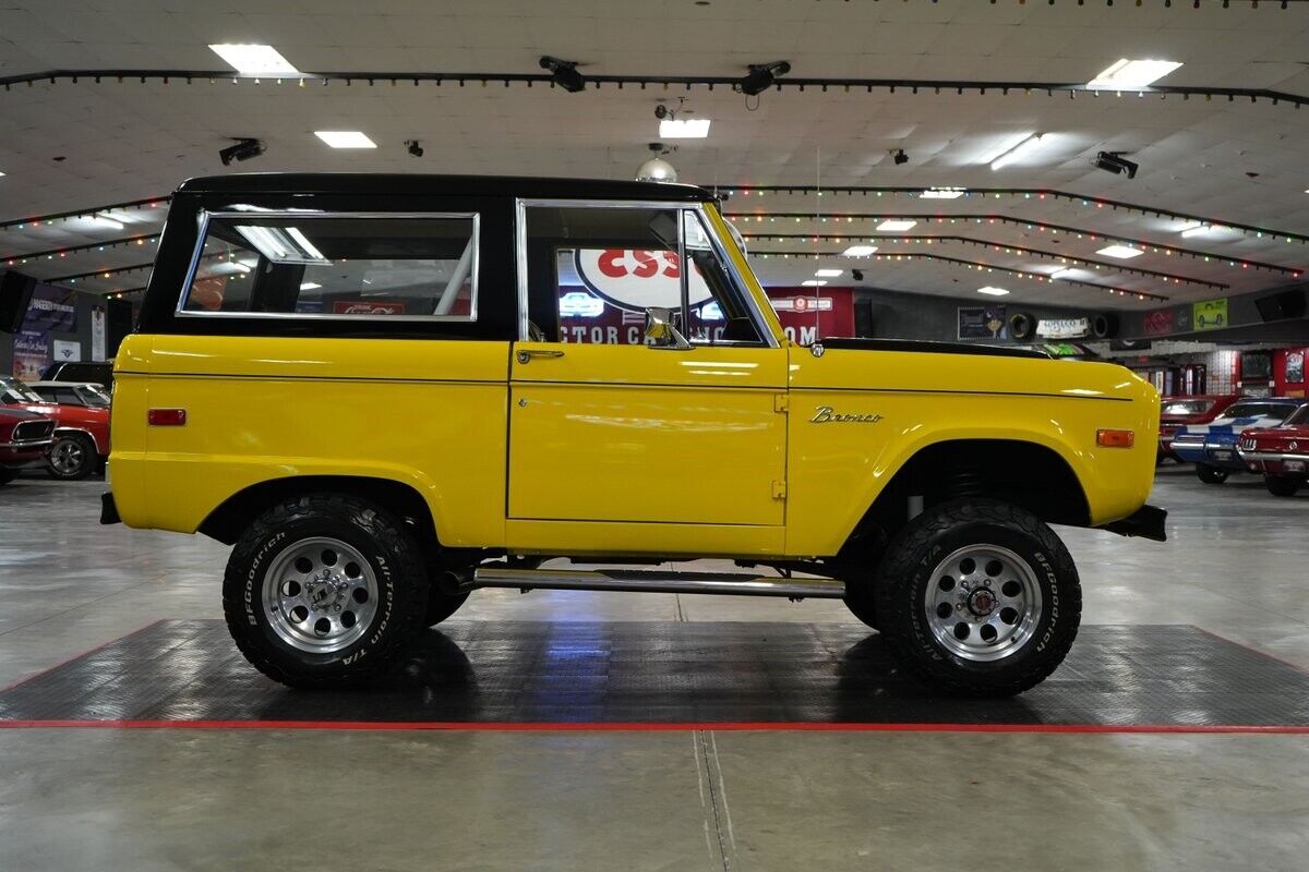 Ford-Bronco-4x4-1976-SUV-23