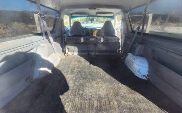 Ford-Bronco-4x4-1995-white-10
