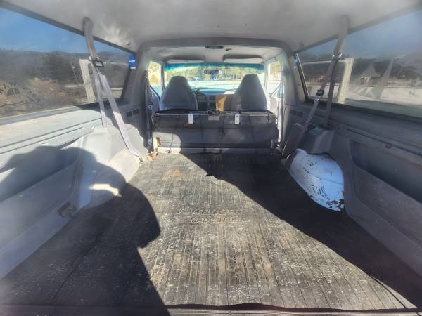 Ford-Bronco-4x4-1995-white-10