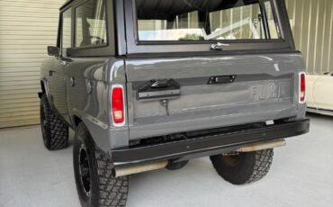 Ford-Bronco-Resto-Mod-331-stroker-vintage-ac-nut-and-b-1971-1