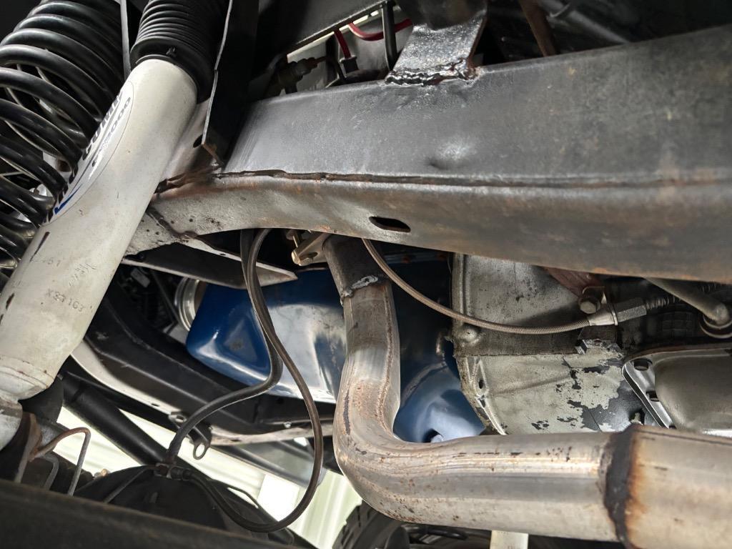Ford-Bronco-Resto-Mod-331-stroker-vintage-ac-nut-and-b-1971-21