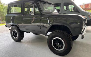 Ford-Bronco-Resto-Mod-331-stroker-vintage-ac-nut-and-b-1971-23