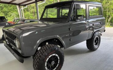 Ford-Bronco-Resto-Mod-331-stroker-vintage-ac-nut-and-b-1971-24
