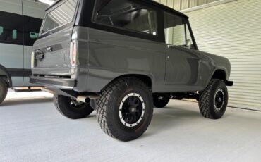 Ford-Bronco-Resto-Mod-331-stroker-vintage-ac-nut-and-b-1971-5