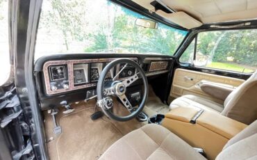 Ford-Bronco-eddie-bauer-1978-black-4
