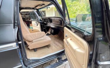 Ford-Bronco-eddie-bauer-1978-black-5