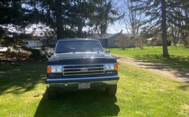 Ford-Bronco-eddie-bauer-4x4-1990-black-4