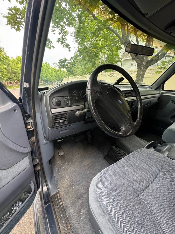 Ford-Bronco-xlt-1992-blue-11