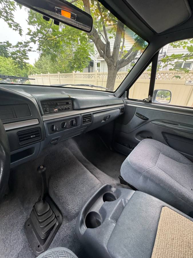 Ford-Bronco-xlt-1992-blue-7