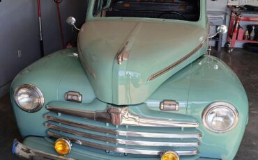 Ford-Business-Coupe-1946-Coupe-1