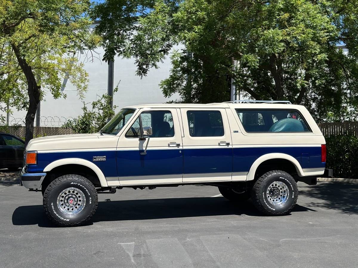 Ford-C350-centurion-4x4-4-door-suv-7.5l-v8-gas-59k-orig-1990-white-1