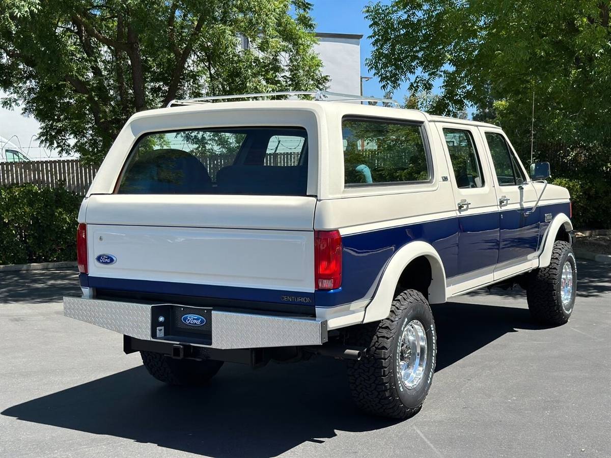 Ford-C350-centurion-4x4-4-door-suv-7.5l-v8-gas-59k-orig-1990-white-11